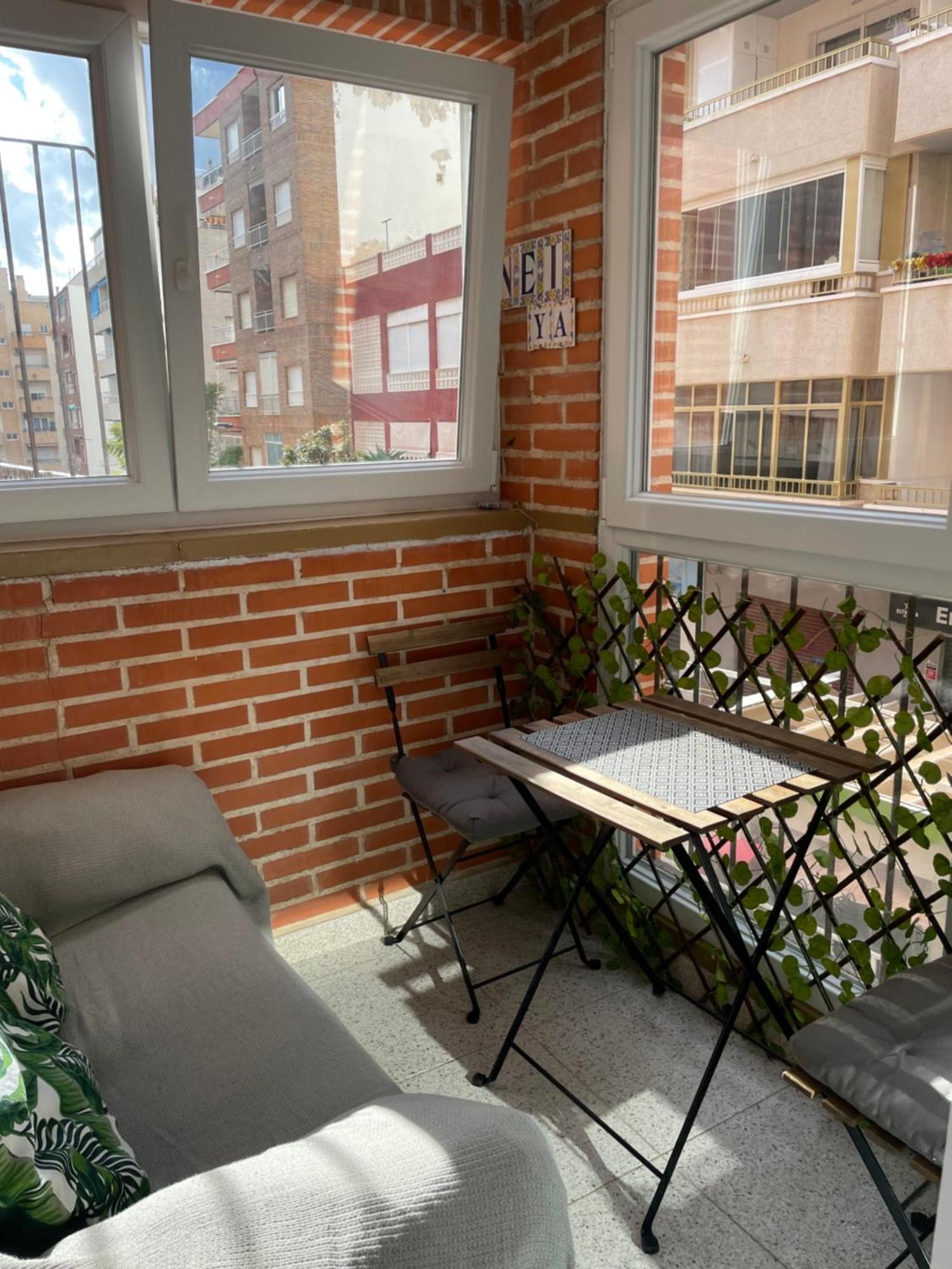 Flamenco Chill Apartment Torrevieja Exteriör bild