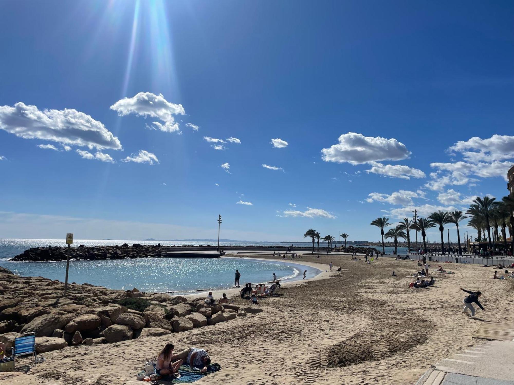 Flamenco Chill Apartment Torrevieja Exteriör bild