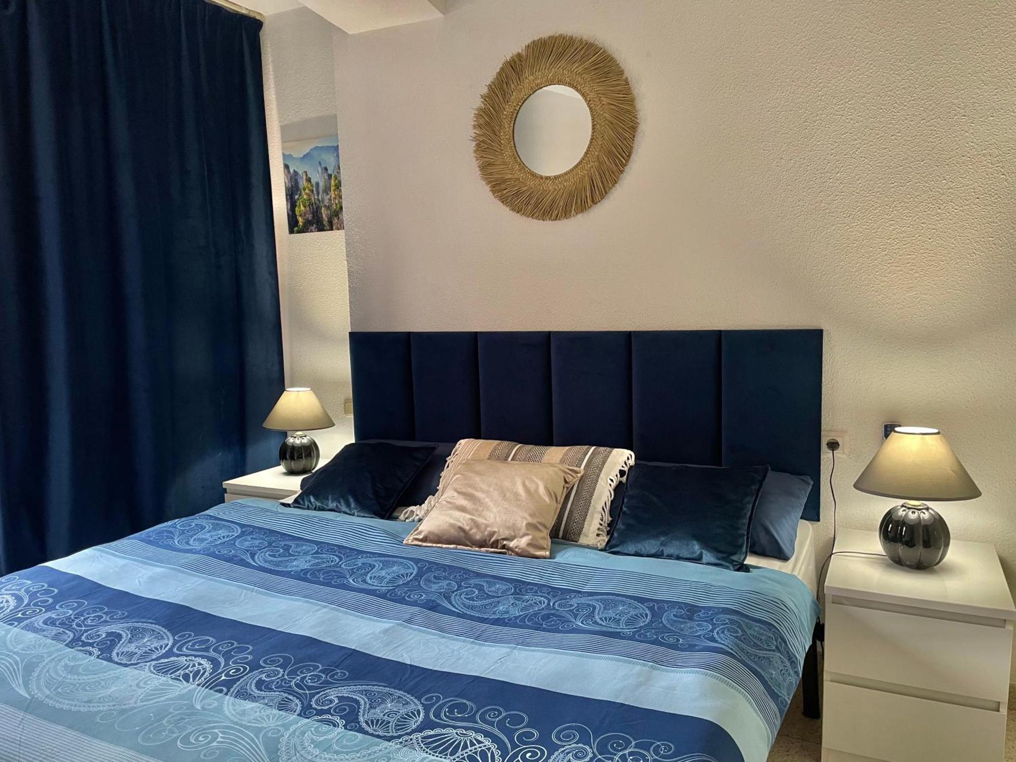 Flamenco Chill Apartment Torrevieja Exteriör bild